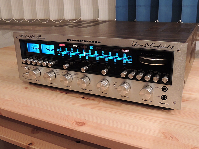 Marantz 4240 (Early Version) 
vintage-marantz.com